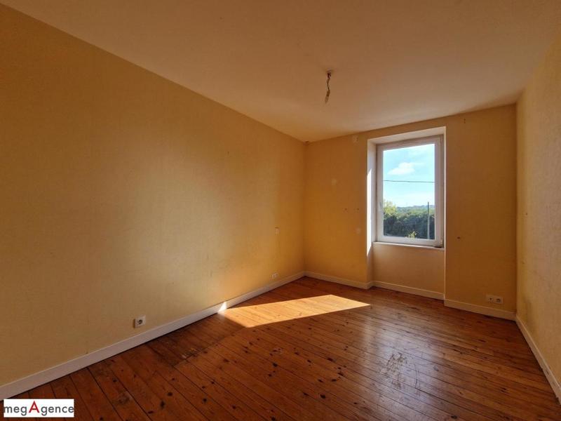 Maison - 83 m² - 5 pièces