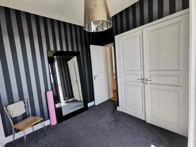 Maison de maîtres - 320 m² - 10 pièces