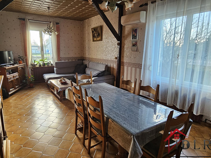 Maison - 94 m² - 4 pièces