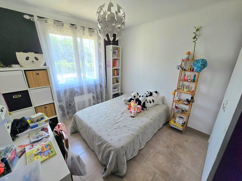 Propriété - 125 m² - 5 pièces