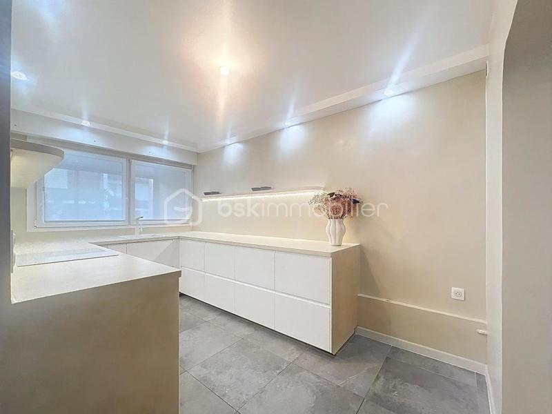 Maison - 102 m² - 6 pièces