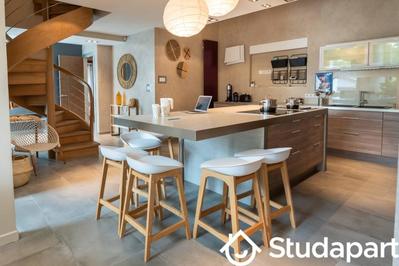 Chambre - 12 m² - 1 pièce