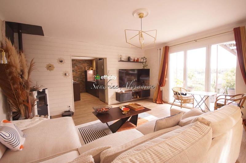 Maison - 200 m² - 6 pièces