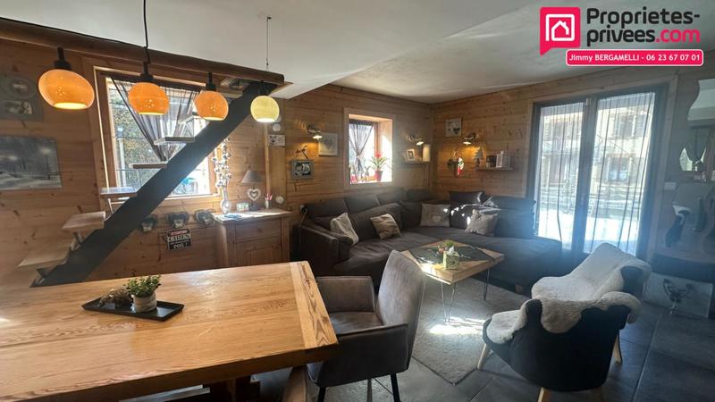 Maison - 103 m² - 5 pièces