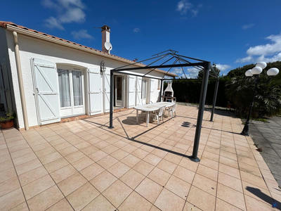 Maison - 140 m² - 5 pièces