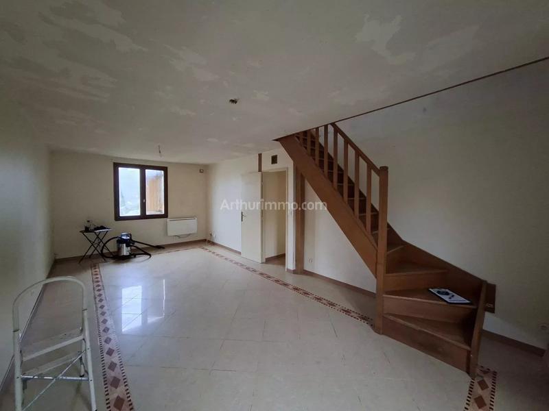 Maison - 99 m² - 5 pièces