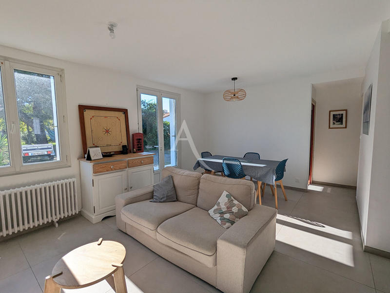 Maison - 80 m² - 5 pièces