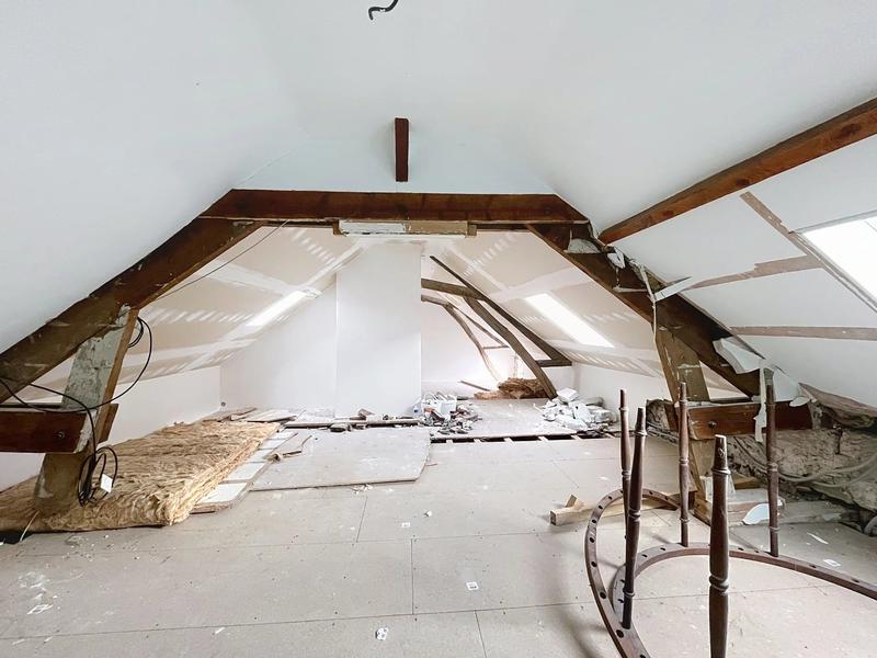 Maison - 97 m² - 4 pièces