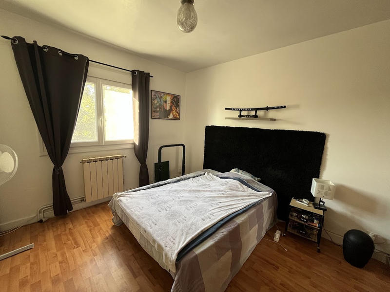 Maison - 220 m² - 9 pièces