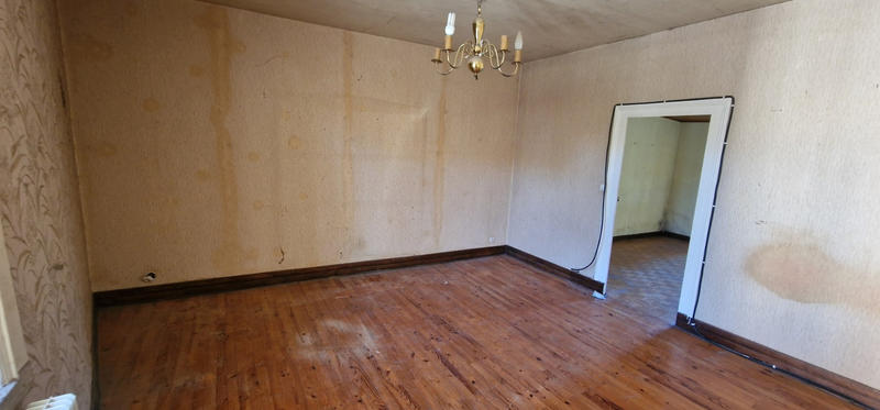 Maison - 175 m² - 8 pièces