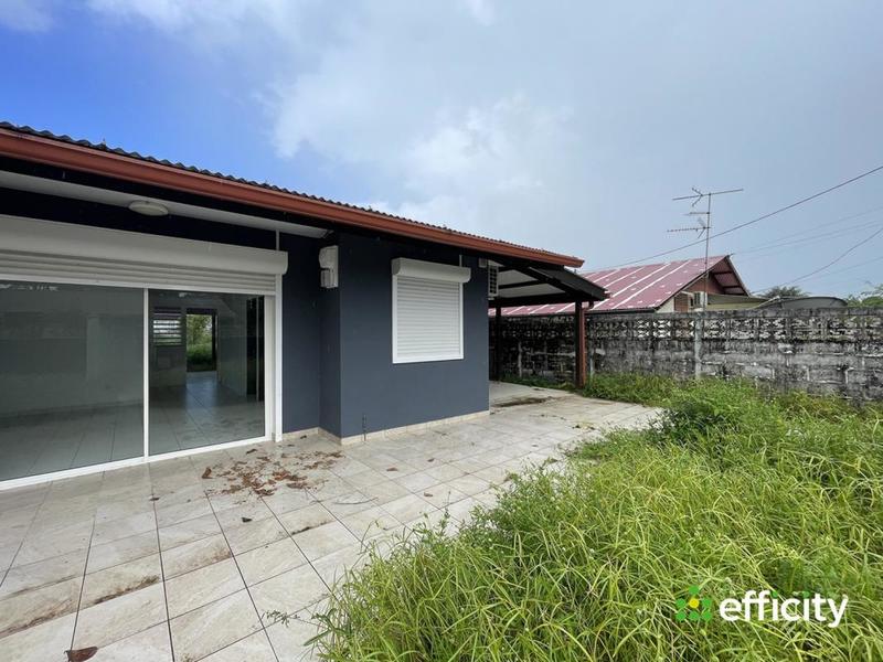 Maison - 65 m² - 5 pièces