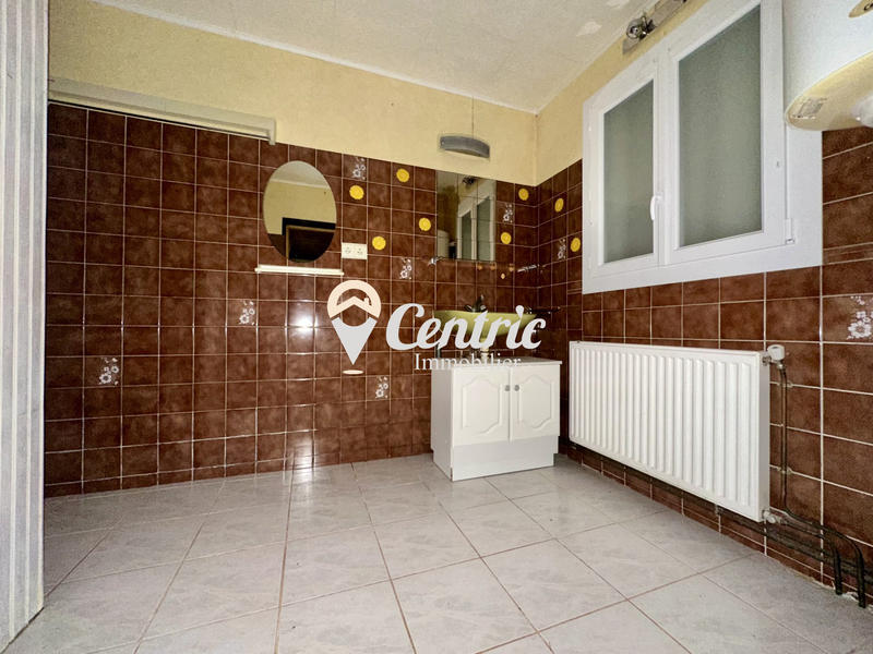 Maison - 80 m² - 5 pièces