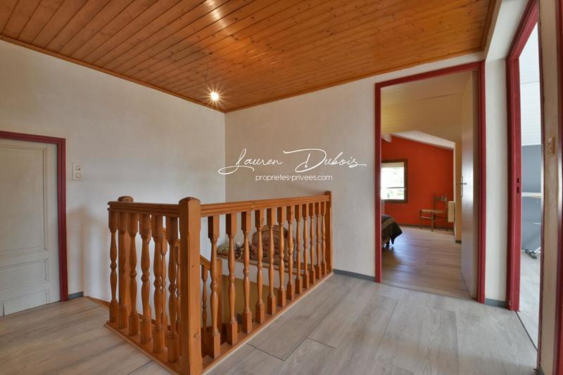 Maison - 137 m² - 7 pièces