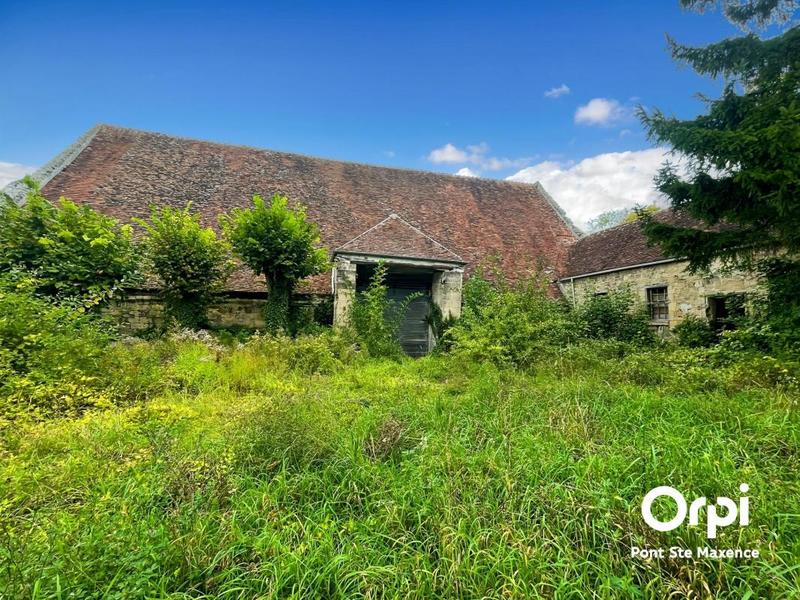 Maison - 420 m² - 1 pièce