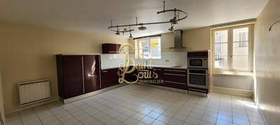 Appartement - 96 m² - 5 pièces