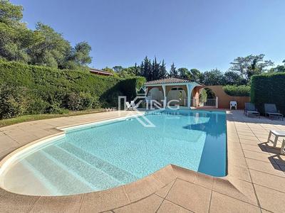 Appartement - 94 m² - 3 pièces