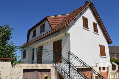 Maison de village - 111 m² - 5 pièces