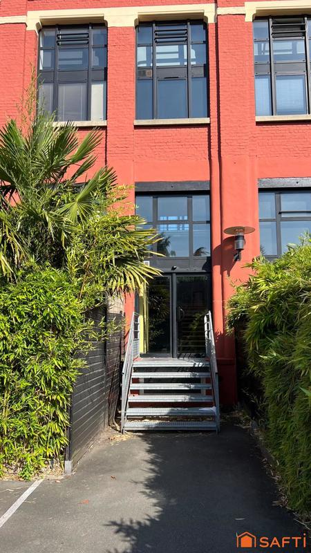 Appartement - 236 m² - 5 pièces