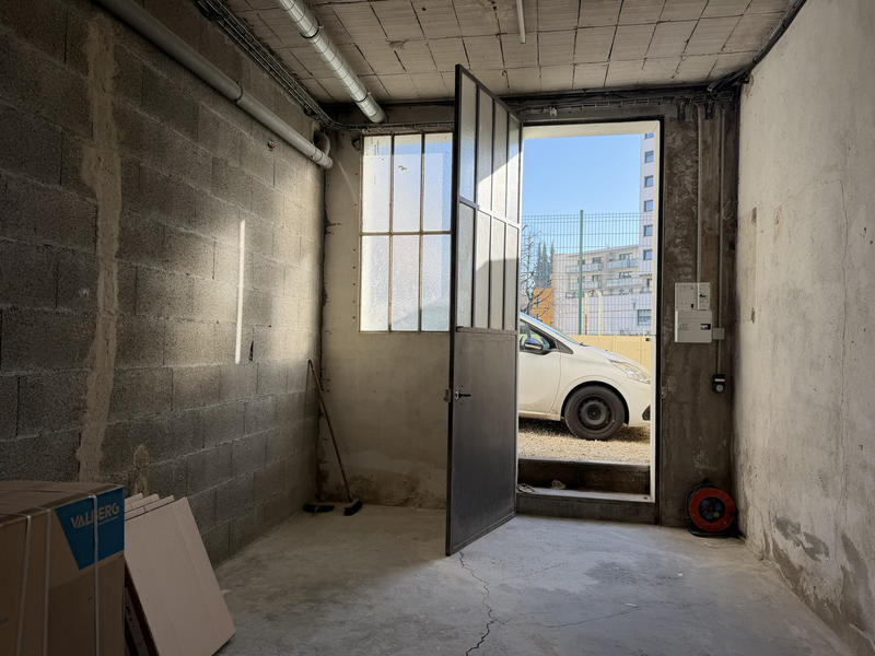 Entrepôt - 30 m²