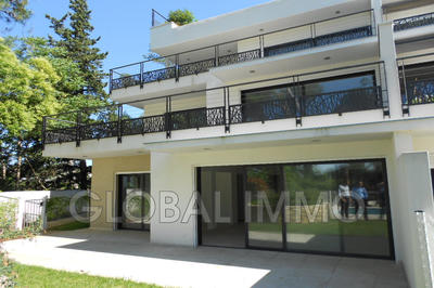 Appartement - 104 m² - 4 pièces