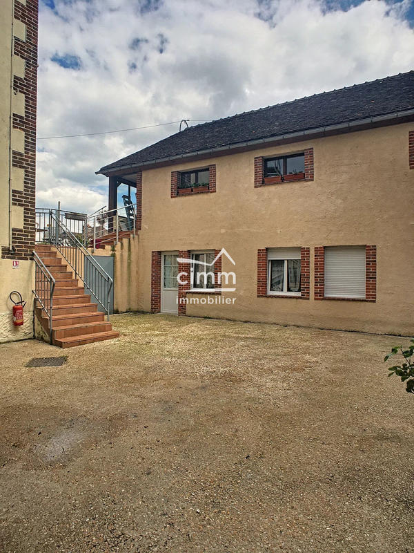 Immeuble - 1 166 m²