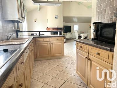 Maison - 94 m² - 4 pièces