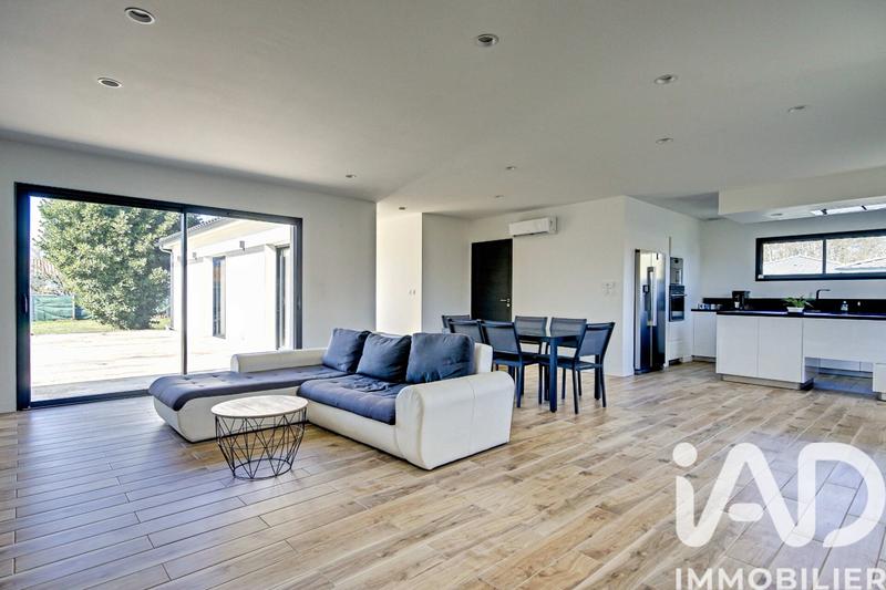 Maison - 142 m² - 5 pièces