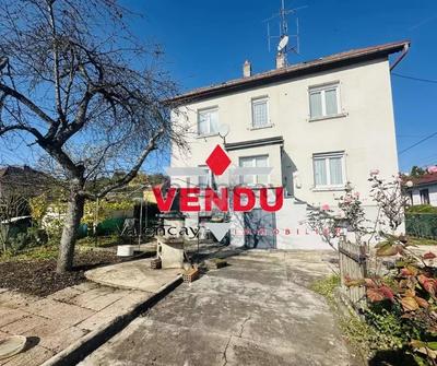 Maison - 143 m² - 7 pièces