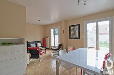 Maison - 80 m² - 4 pièces