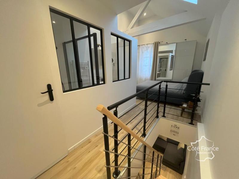 Maison - 181 m² - 5 pièces