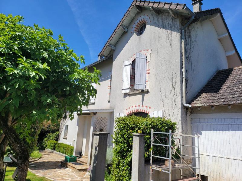 Maison - 130 m² - 6 pièces