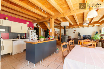 Maison - 140 m² - 6 pièces