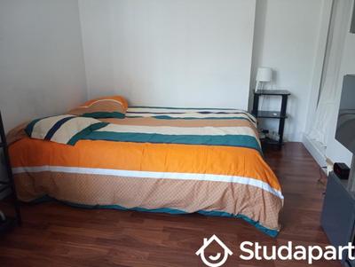 Chambre - 15 m² - 1 pièce