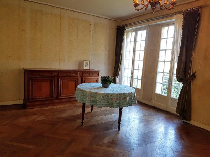Maison - 171 m² - 7 pièces