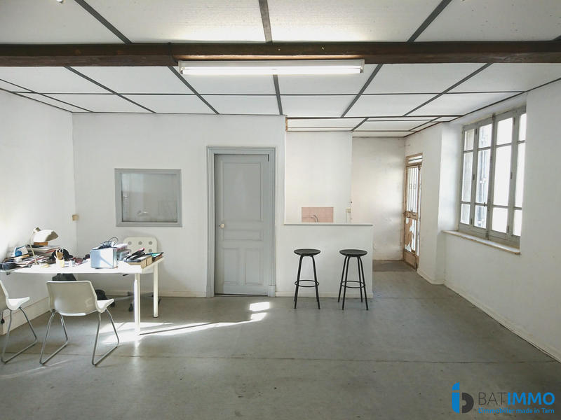 Local d'activités - 140 m² - 2 pièces