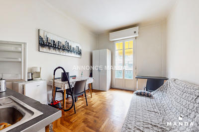 Appartement - 42 m² - 3 pièces