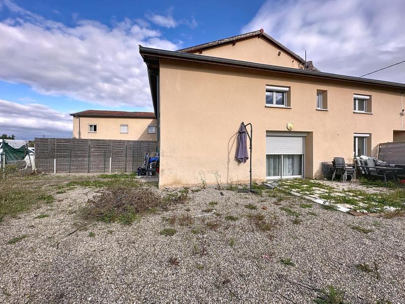 Appartement - 72 m² - 3 pièces