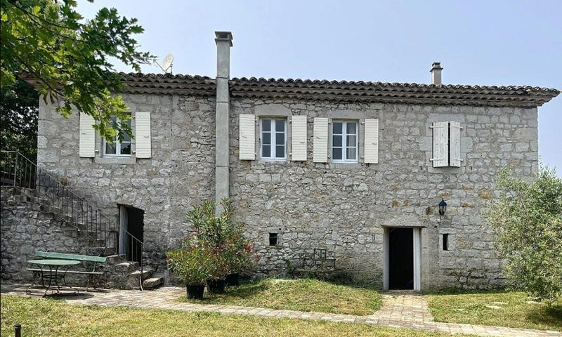 Maison - 146 m² - 6 pièces