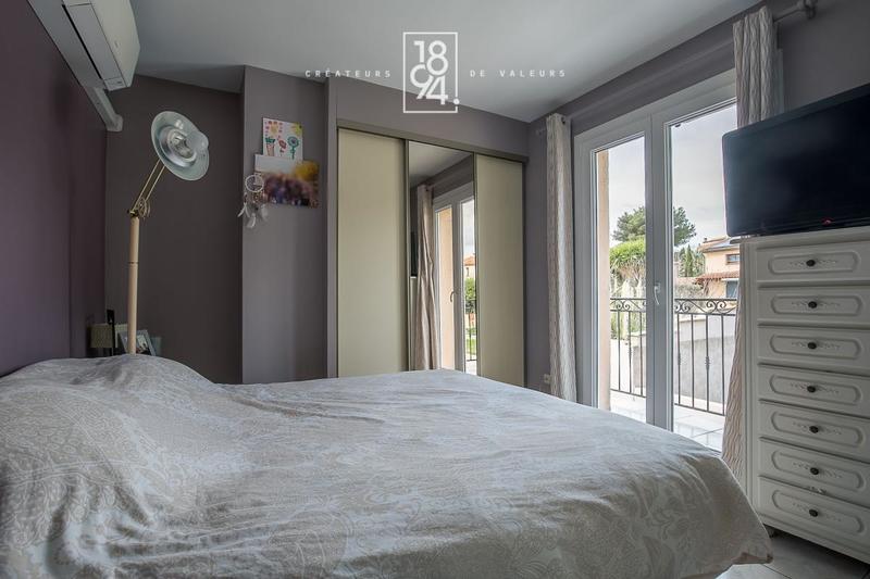 Maison - 111 m² - 4 pièces