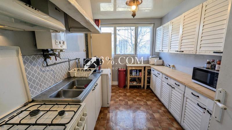 Appartement - 82 m² - 4 pièces