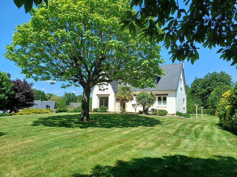 Maison - 128 m² - 7 pièces