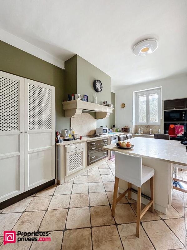 Maison - 149 m² - 7 pièces