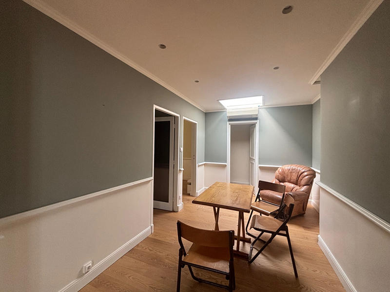 Local d'activité / Entrepôt - 70 m²