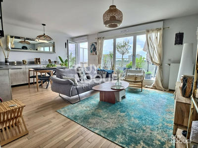 Appartement - 82 m² - 4 pièces