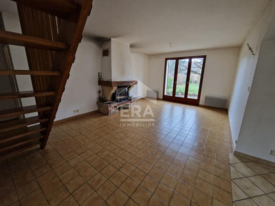Maison - 121 m² - 5 pièces