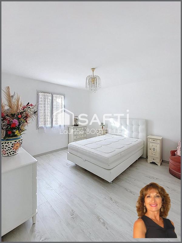 Maison - 202 m² - 8 pièces