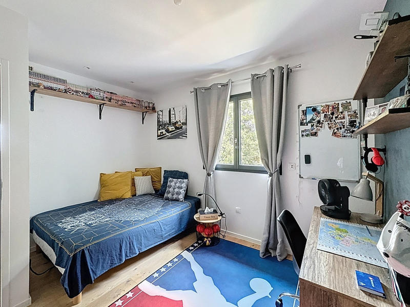 Maison - 107 m² - 5 pièces