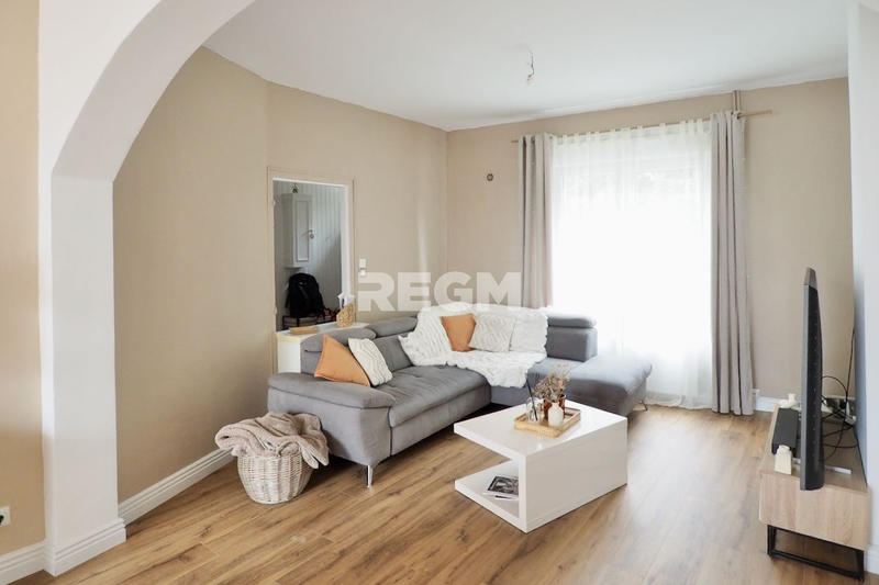 Maison - 96 m² - 3 pièces