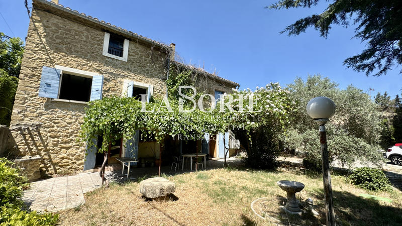 Mas - 156 m² - 5 pièces