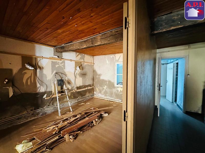 Maison - 122 m² - 4 pièces